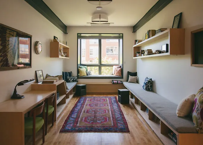 The Publishing House Bed & Breakfast Chicago