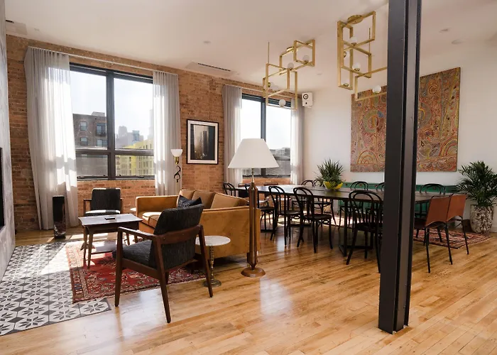 The Publishing House Bed & Breakfast Chicago