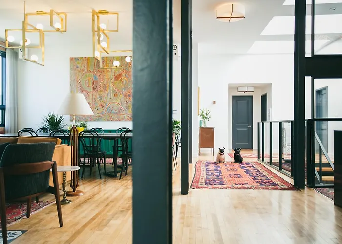 The Publishing House Bed & Breakfast Chicago
