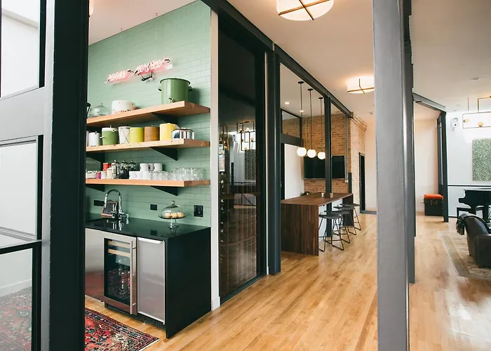 The Publishing House Bed & Breakfast Chicago